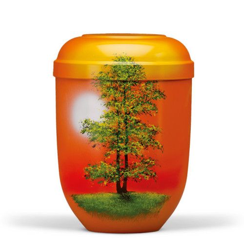 Naturstoffurne in Terracotta mit einem Airbrush-Motiv eines Herbstbaums, orangefarbene Grundfarbe, Gesamtansicht.