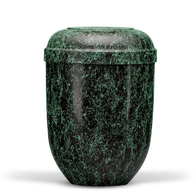 Eine grün patinierte Naturstoffurne mit einer ovalen Form und einer geschlossenen Oberseite, die eine marmorierte Struktur aufweist.