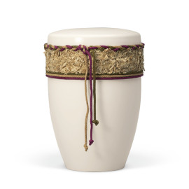 Naturstoffurne, Cremeweiß Dekorband a. heimischen Hölzern handgefertigt, eingef. d. mehrfarbige