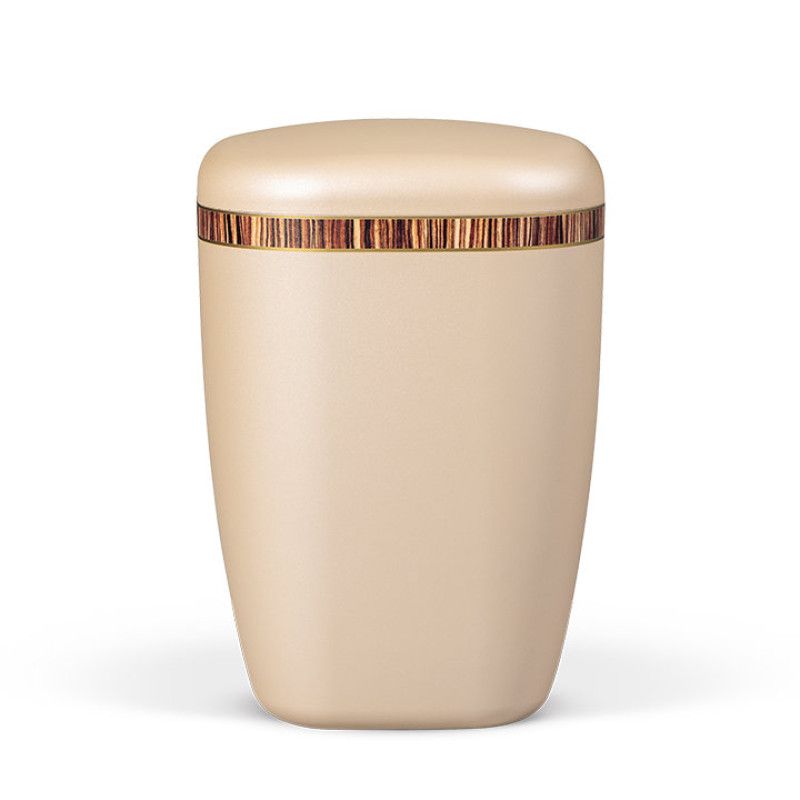 Eine perlbeige Naturstoffurne mit einem dekorativen Band in Holzoptik (Zebrano) und einer runden, sanft geschwungenen Form.