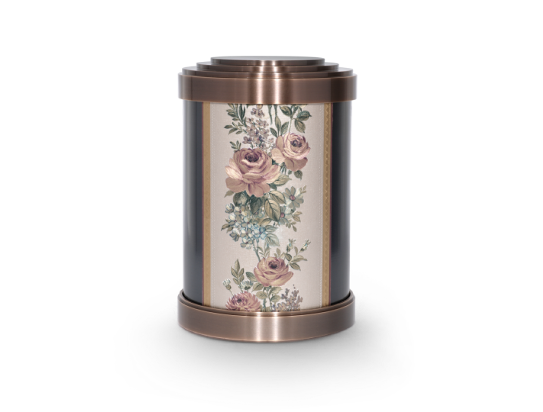 Metalllguss Mantel aus Kupfer mit Gobelin-Blumenmuster Metalllguss Mantel aus Kupfer mit Gobelin-Blumenmuster