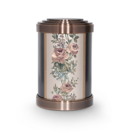 Metalllguss Mantel aus Kupfer mit Gobelin-Blumenmuster Metalllguss Mantel aus Kupfer mit Gobelin-Blumenmuster