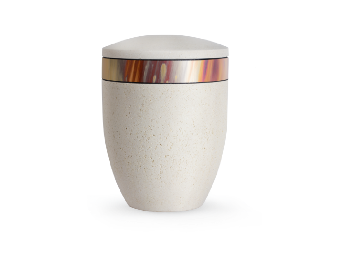 Terra-Jura Urne Edition Rocka, Muschelkalkbeschichtung creme, Dekor bunt gefärbtes Kupfer Terra-Jura Urne Edition Rocka, Muschelkalkbeschichtung creme, Dekor bunt gefärbtes Kupfer