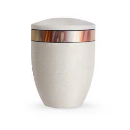 Terra-Jura Urne Edition Rocka, Muschelkalkbeschichtung creme, Dekor bunt gefärbtes Kupfer Terra-Jura Urne Edition Rocka, Muschelkalkbeschichtung creme, Dekor bunt gefärbtes Kupfer