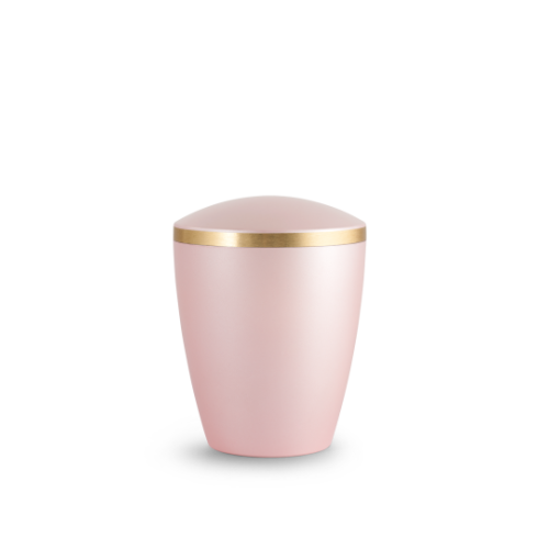 Kleinurne in perlmutt rosé mit gebürstetem Goldband, aus biologisch abbaubarem Material, in Gesamtansicht mit abgerundeter Form und glatter Oberfläche.