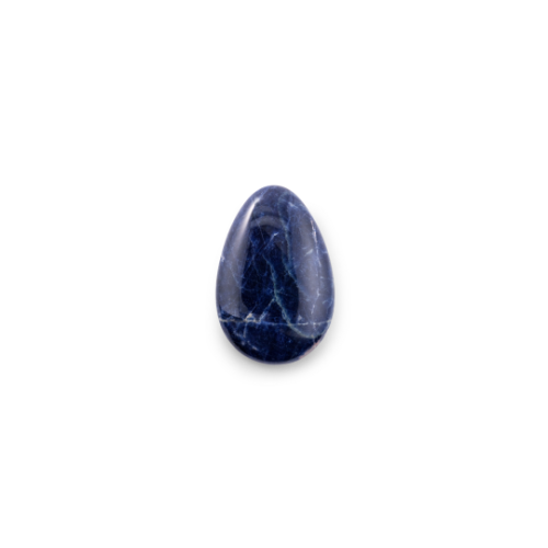 Ein ovaler Gedenkstein-Handschmeichler aus Sodalith in dunklem Blau mit feinen, hellen Aderungen, Gesamtansicht ohne weitere Dekoration.