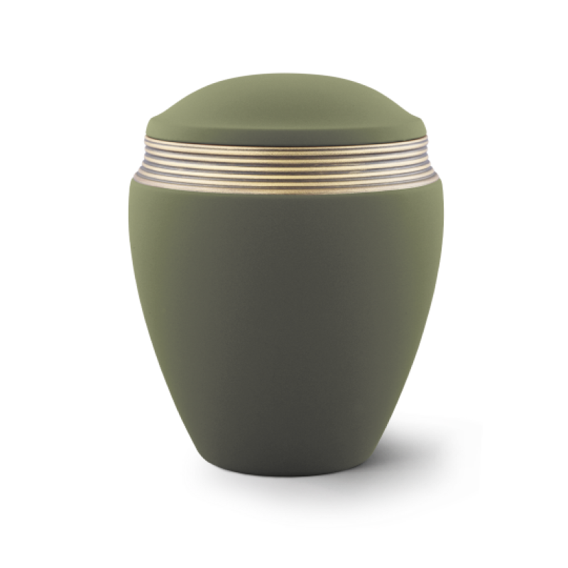 Die Urne aus der Edition Colour Line ist palmgrün, hat einen handbemalten Dekor in altgold und eine klassische, ovale Form mit einem abgerundeten Deckel.