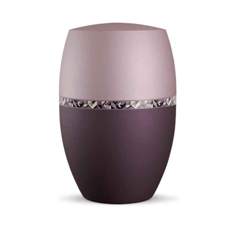 Die Urne Infinity Artista in den Farben Velvet Berry und Rosé hat eine geometrische Form mit einem dekorativen Band aus facettiertem Material in der Mitte.
