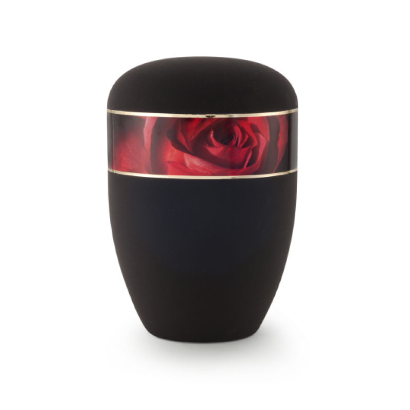 Die Urne aus der Edition Antiqua ist tiefschwarz, hat eine runde Form und zeigt ein rotes Rosenmotiv mit goldenen Akzenten auf einem breiten Band.