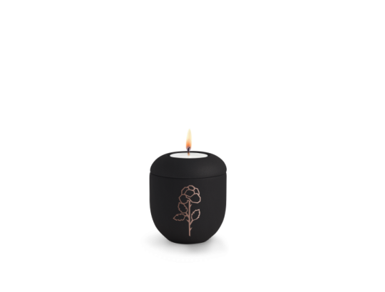 Edition Geometric, Gedenklicht, velvet schwarz, kupferfarbenes Motiv Rose