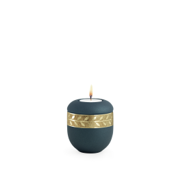 Edition Krypta, velvet Petrol, mattgoldenes Zweigdekor altgolden eingefasst , Gedenklicht Edition Krypta, velvet Petrol, mattgoldenes Zweigdekor altgolden eingefasst , Gedenklicht