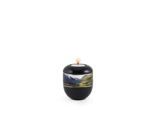 Edition Landscape, Schwarz, Dekorband Fjordlandschaft/Goldstreifen, Gedenklicht