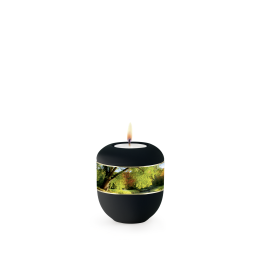 Edition Ventura, Samton schwarz, Baum, umlaufendes Zierband, Porzellan Edition Ventura, Samton schwarz, Baum, umlaufendes Zierband, Porzellan