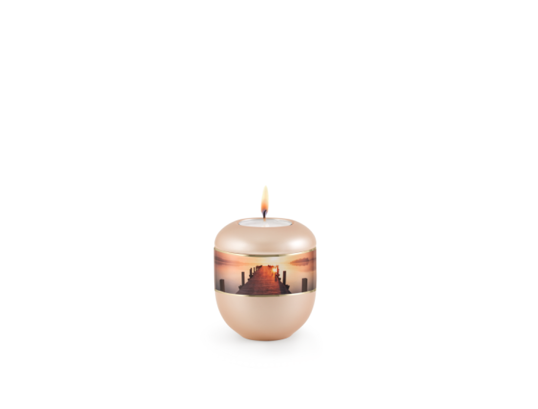 Edition 360°, perlmutt apricot - Gedenklicht, Steg im Sonnenuntergang