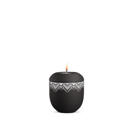 Gedenklicht, Infinity Mandala, velvet Schwarz, Mandala auf dem Deckel und umlaufend