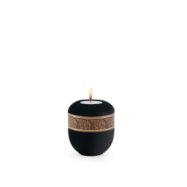 Edition Antiqua, Samtton tiefschwarz - Gedenklicht, Dekor Baumkrone