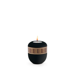 Edition Antiqua, Samtton tiefschwarz - Gedenklicht, Dekor Mäander Edition Antiqua, Samtton tiefschwarz - Gedenklicht, Dekor Mäander