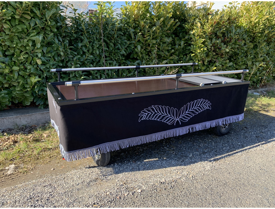 Sargwagen Modell 5550 E mit elektrischen Motor Sargwagen Modell 5550 E mit elektrischen Motor