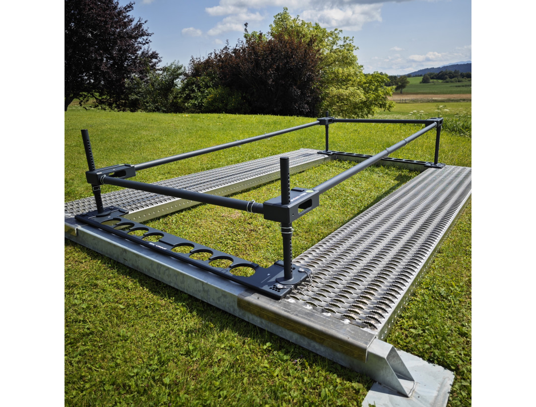 Höhenverstellbarer Unterbau für Senkamat