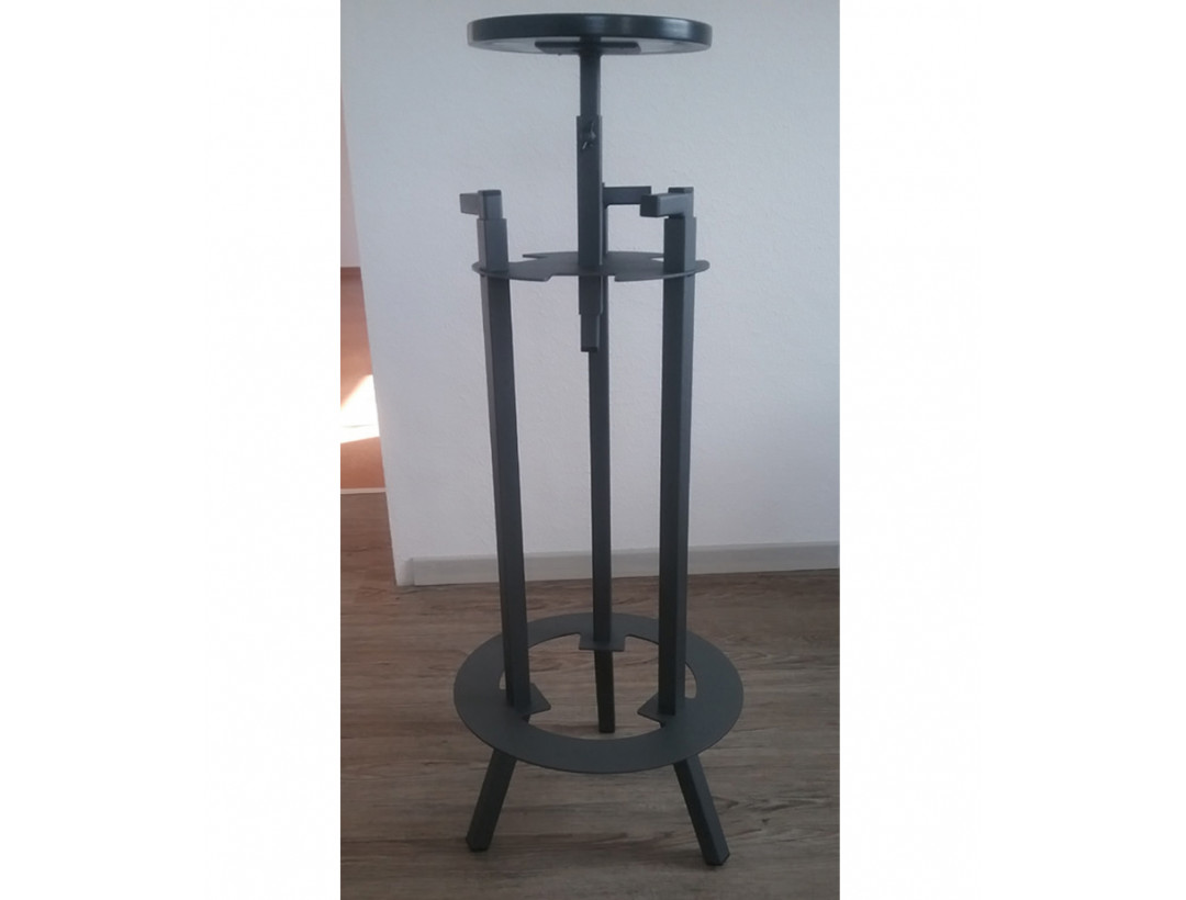 Urnentisch ohne Leuchter und Kranzhalter 