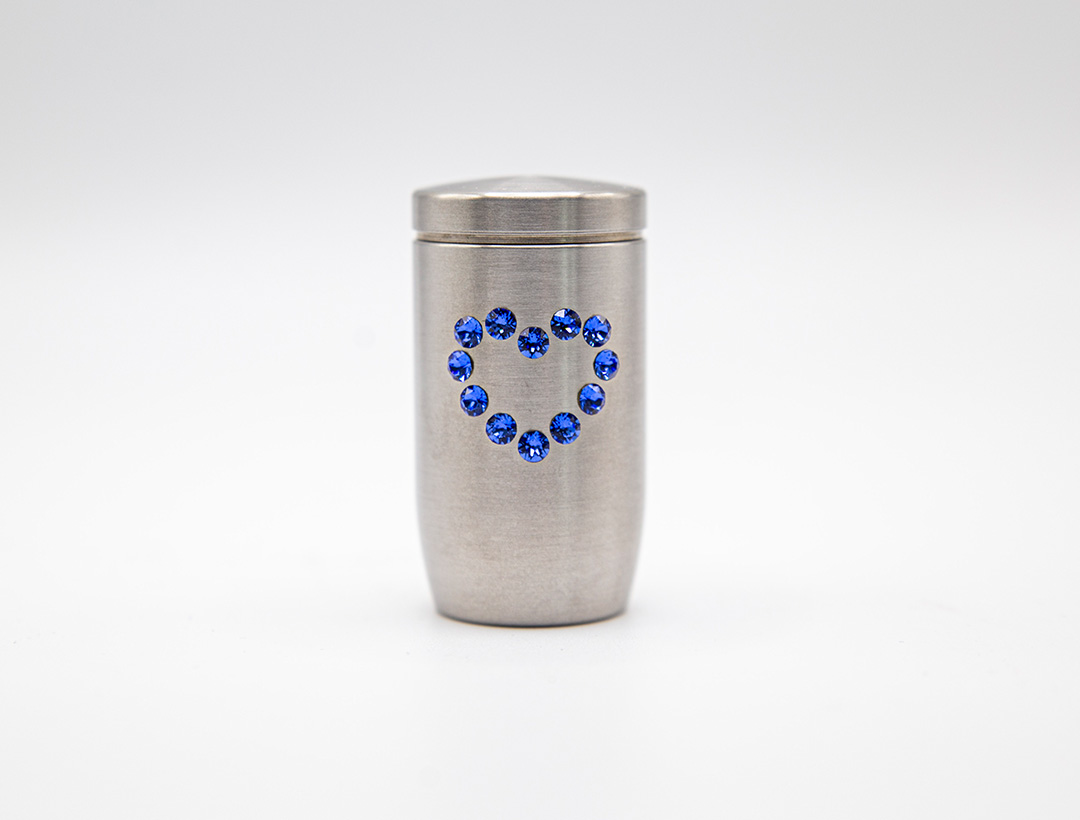 Miniurne aus Edelstahl - Herz Glaskristall blau