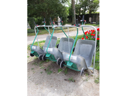 Pfandstation mit 6 Wagen