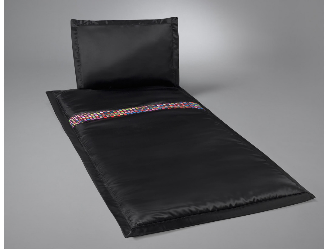 Deckengarnitur aus schwarzem Serge mit Zierband „Napels“