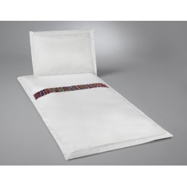 Deckengarnitur aus weißem Serge mit Zierband „Napels“