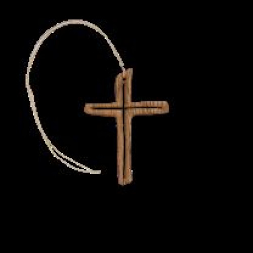 Ein hölzerner Kreuz-Anhänger mit einer Schnur zum Aufhängen, in natürlicher Holzfarbe und einfacher, schlichter Form, Gesamtansicht.